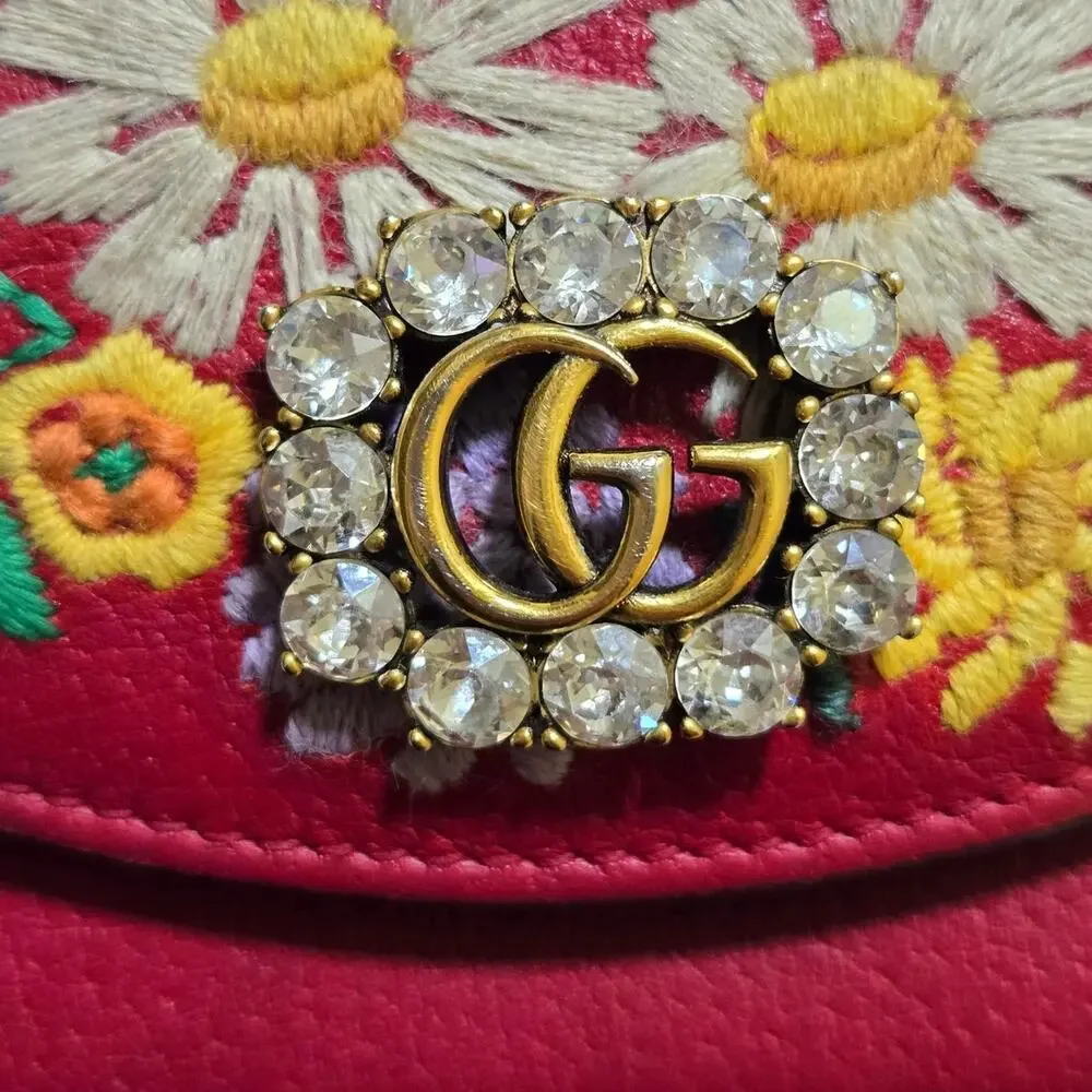 Gucci‎ GG Embroidered Floral Crystal Continental Red Leather Trifold Wallet